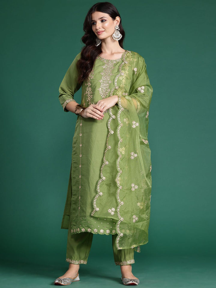 Indo Era Ethnic Motifs Embroidered Gotta Patti Kurta With Trousers & Dupatta