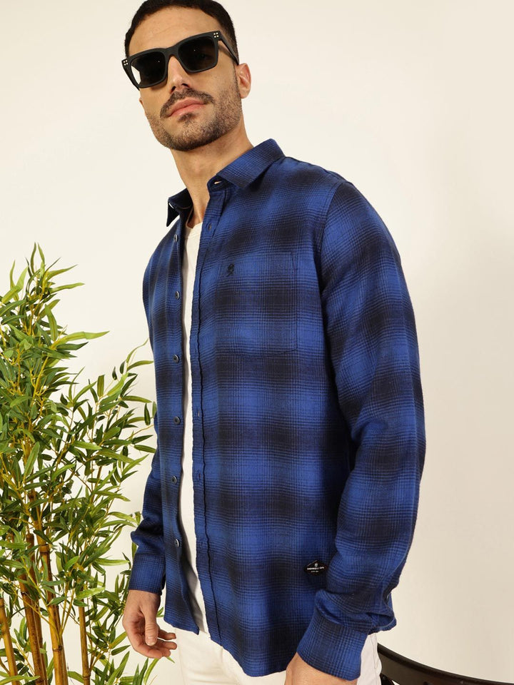 Thomas Scott Men Smart Opaque Flannel Checks Casual Shirt