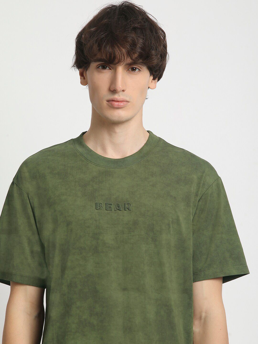 THE BEAR HOUSE Men Self Design Round Neck Tshirt