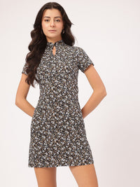 DressBerry Monochrome Blooms Floral Printed Monochrome Keyhole Neck Sheath Mini Dress