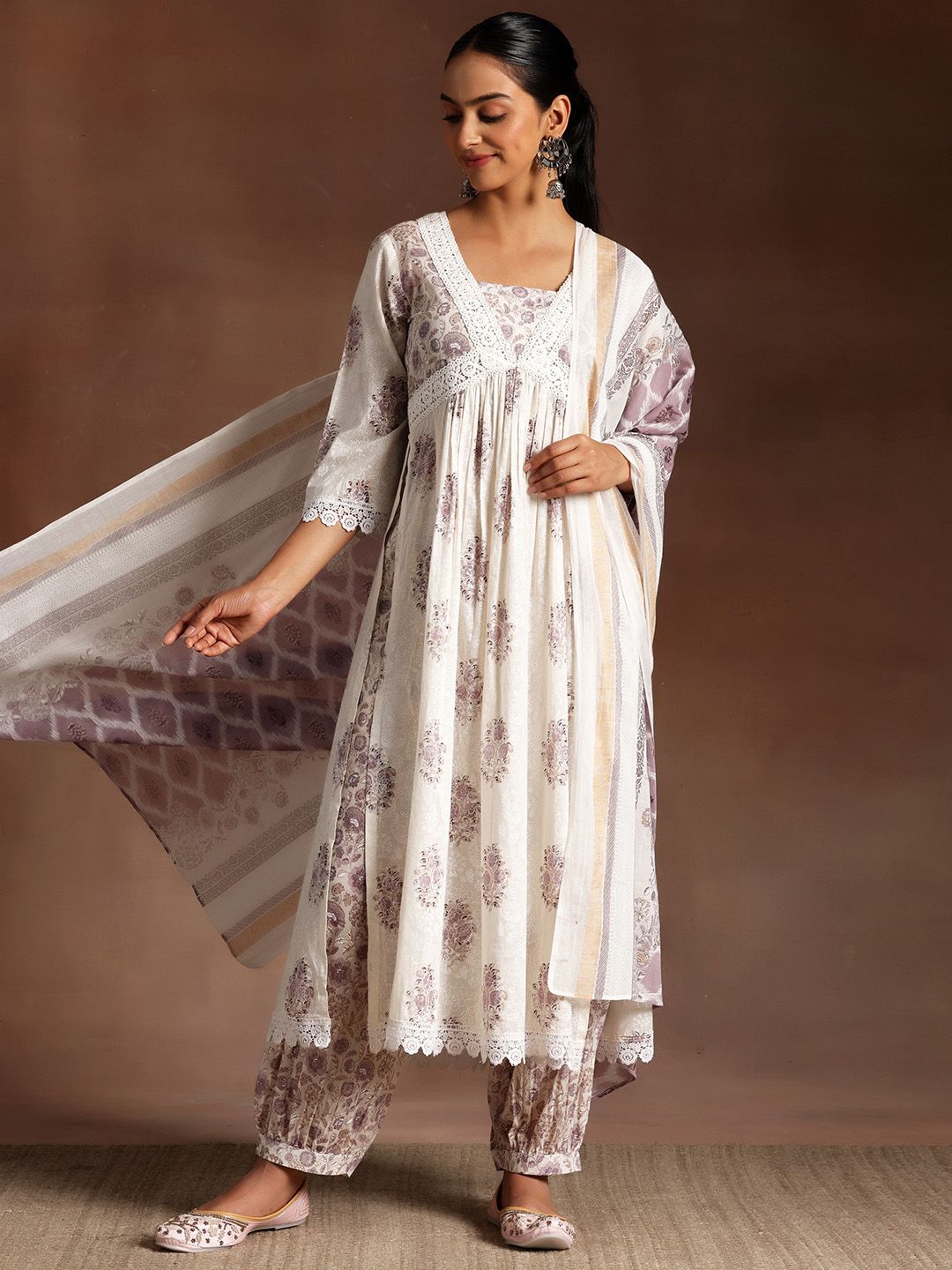 Libas Women Floral Printed Thread Work Pure Cotton Kurta with Salwar & With Dupatta