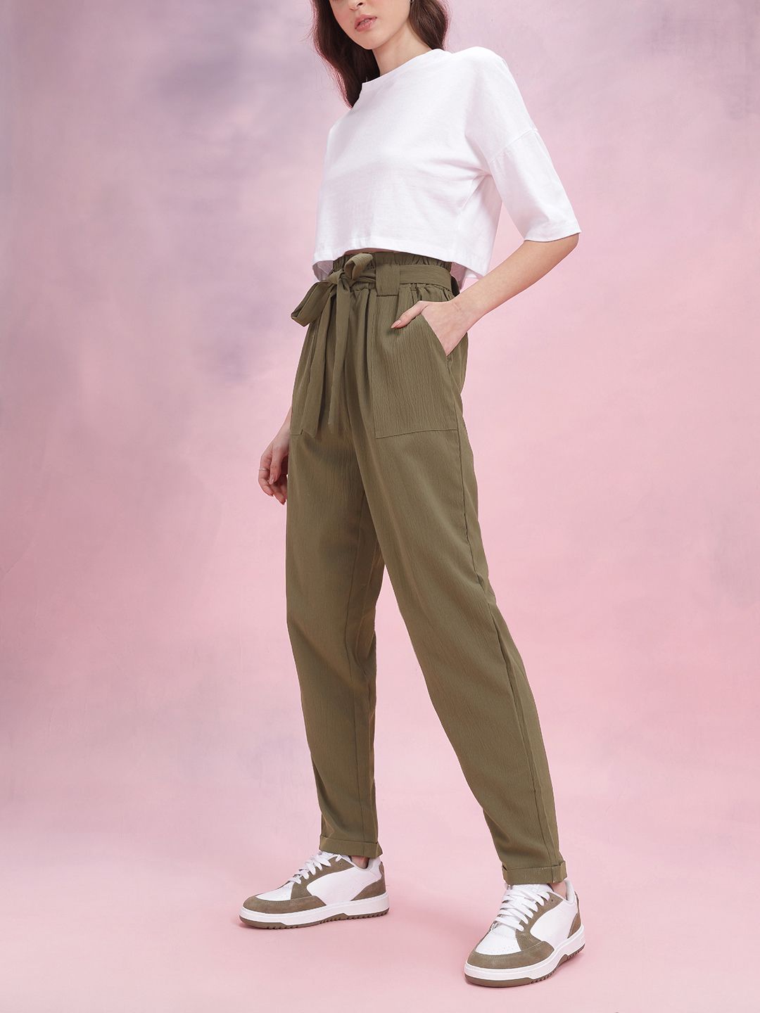 DressBerry Women Crinkled Belted Trousers