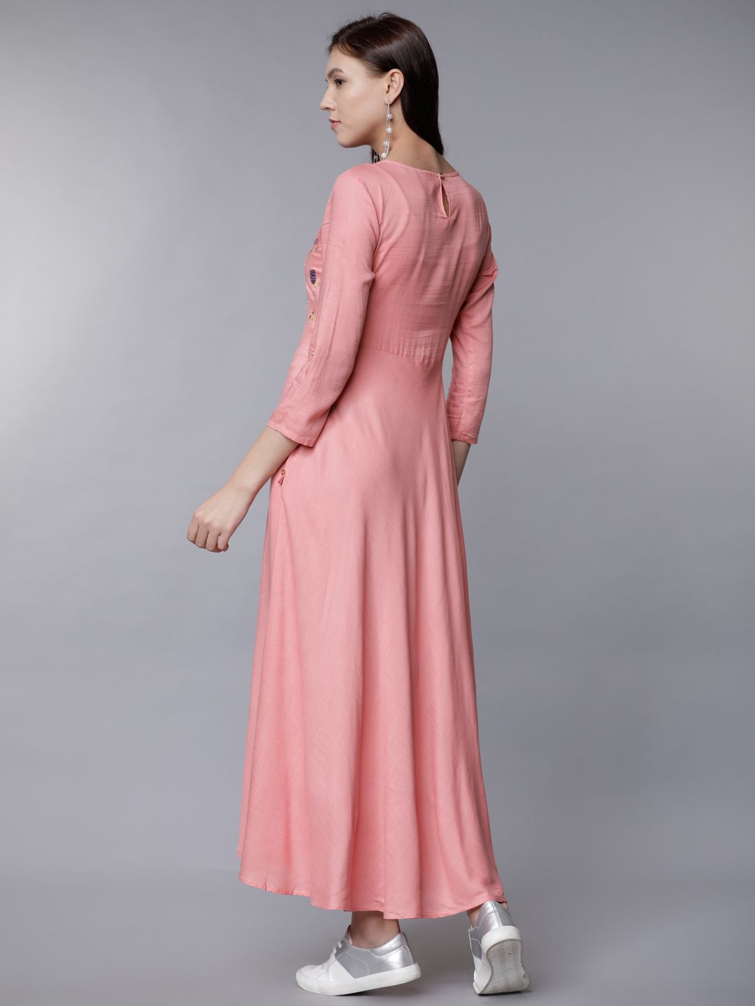 Vishudh Women Pink Solid Maxi Dress