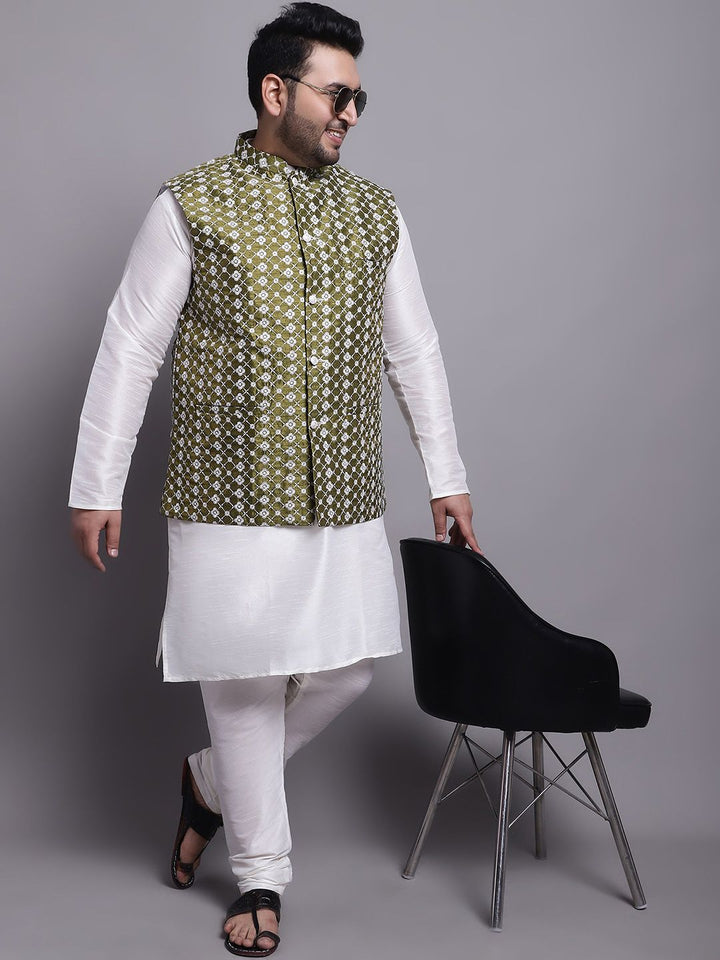 Kurta Biasa SOJANYA PLUS dengan Piyama & Nehrujacket