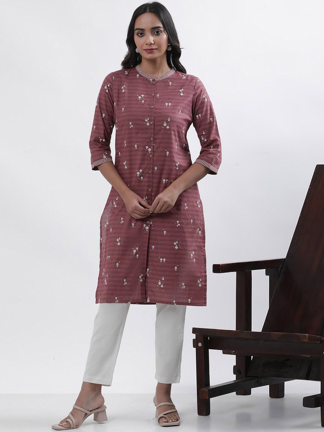 W Floral Printed Regular Pure Cotton Kurta with Trouser