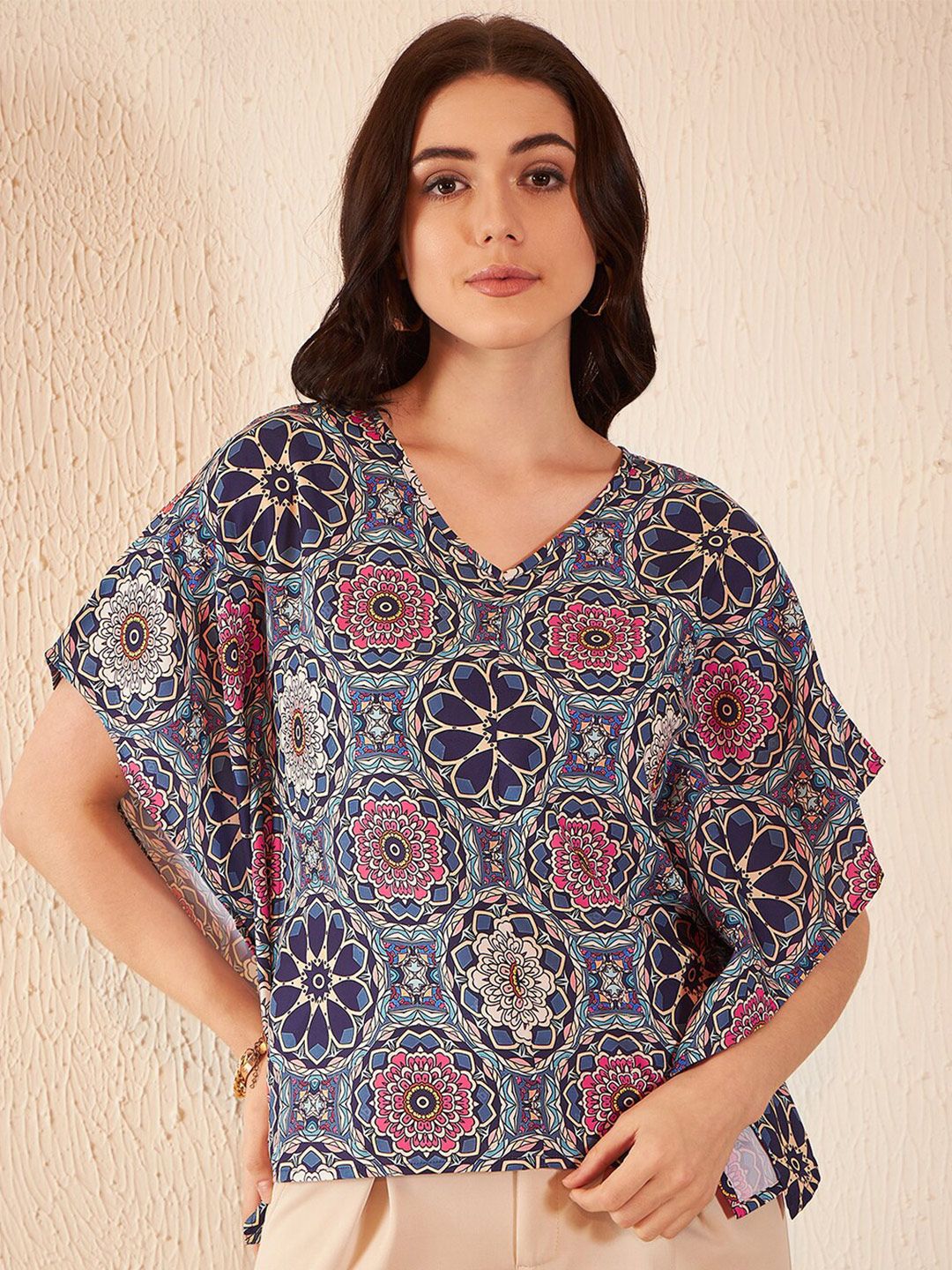 DENNISON Ethnic Motif Printed Batwing Sleeve Ethnic Crepe Kaftan Top