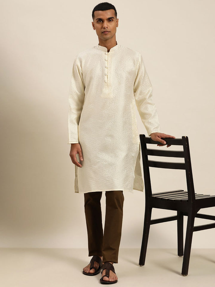 SOJANYA Kurta Jacquard Berwarna Krim Lelaki