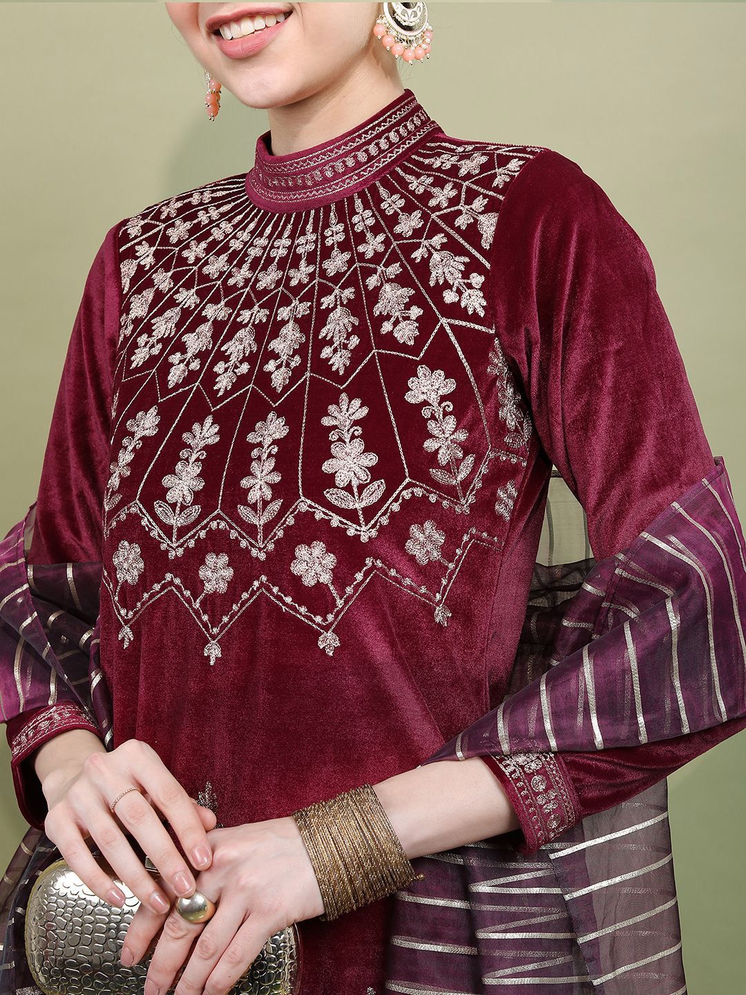 Vishudh Magenta Floral Embroidered Mandarin Collar Kurta with Trousers & Dupatta