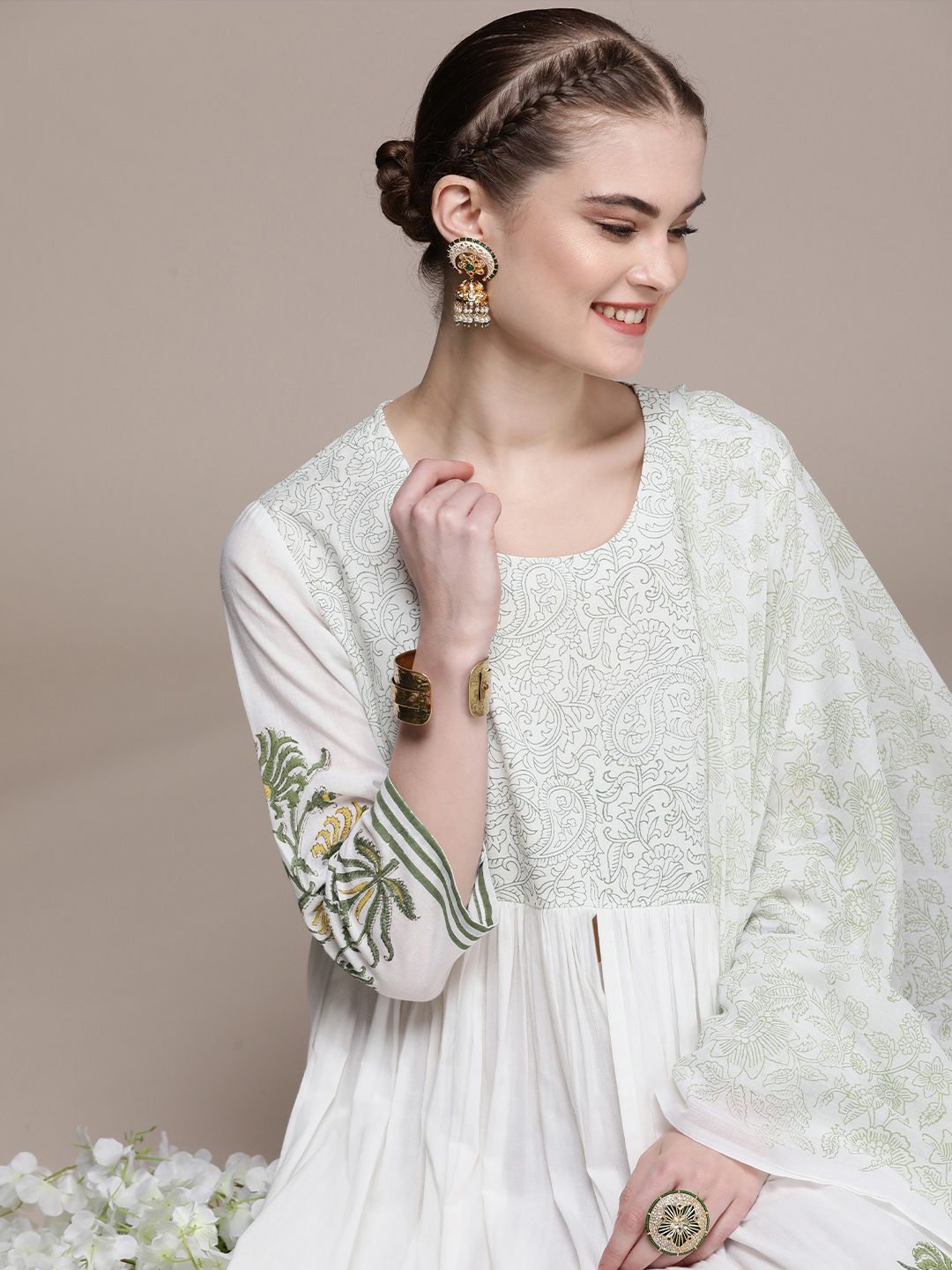 Anouk Women Ethnic Motifs Yoke Design Pleated Pure Cotton Kurta with Trousers & Dupatta