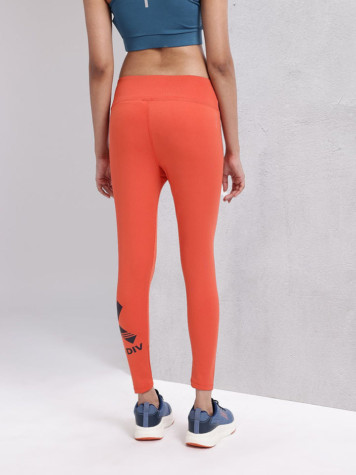 HRX by Hrithik Roshan Women Cropped Rapid-Dry Training Tights