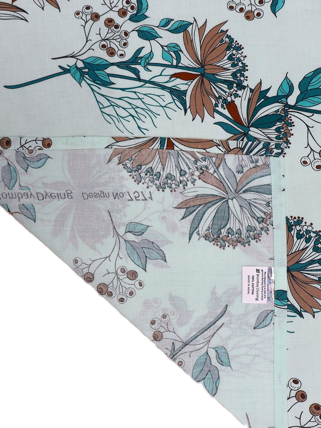 BOMBAY DYEING Green Floral Cotton 140 TC Queen Fitted Bedsheet Set-1.52 m X 1.98 m X 30 cm
