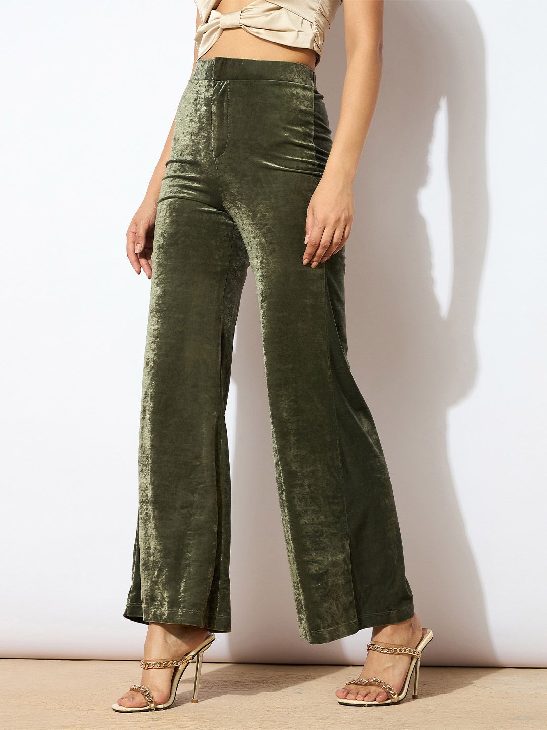 SASSAFRAS Women Mid Rise Parallel Trousers