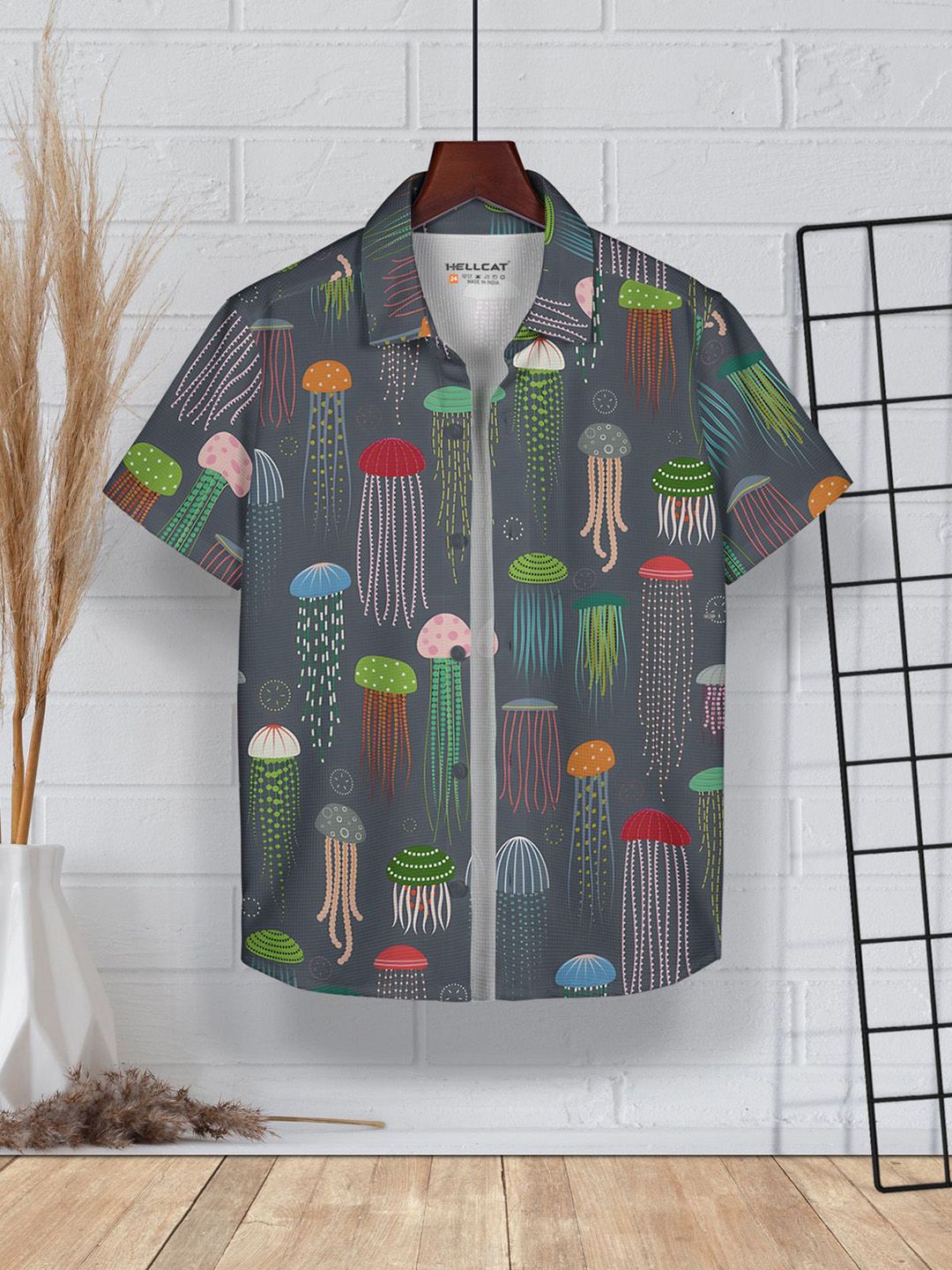 HELLCAT Boys Conversational Print Cotton Curved Hemline Opaque Casual Shirt