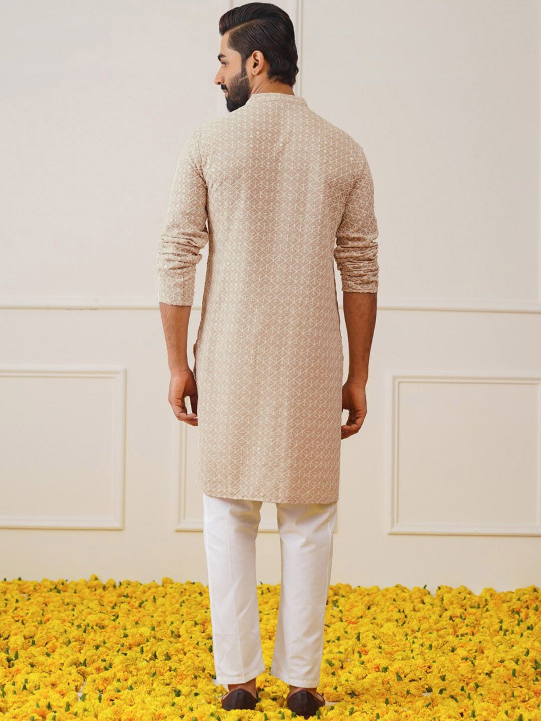 Jompers Embroidered Regular Thread Work Pure Cotton Kurta with Pyjamas