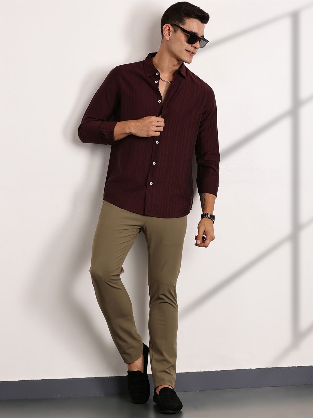 Thomas Scott Men Classic Slim Fit Opaque Casual Shirt