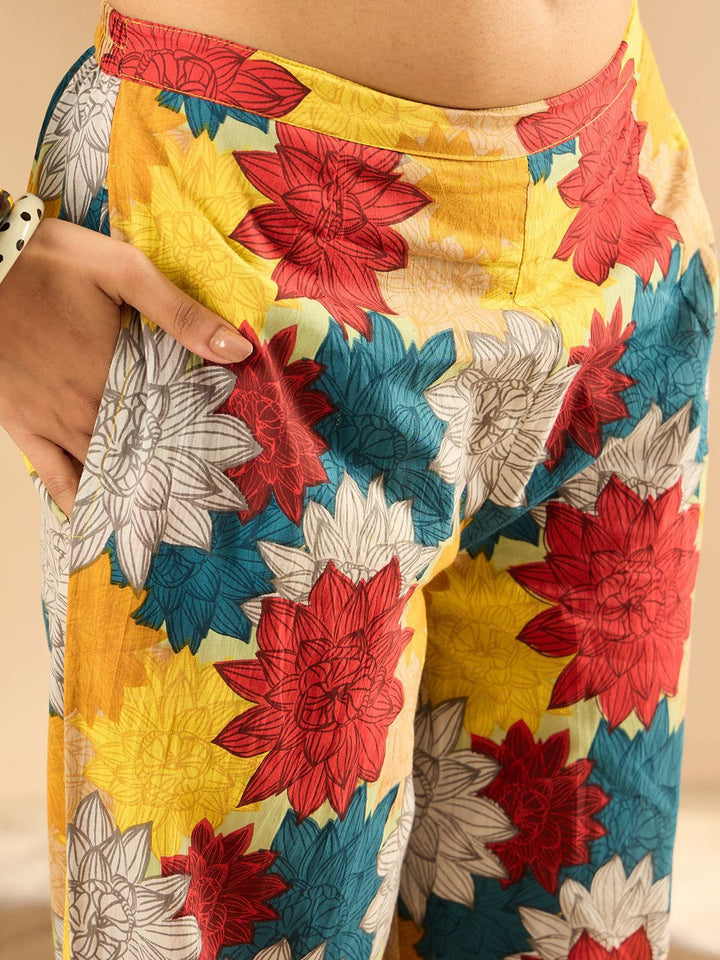 Indo Era Women Floral Printed Regular Pure Cotton Kurta with Trousers