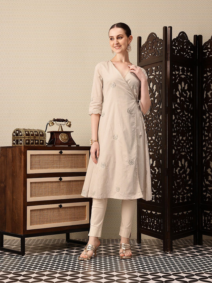 House of Pataudi Pure Cotton Floral Embroidered Sequinned Angrakha Jashn Kurta