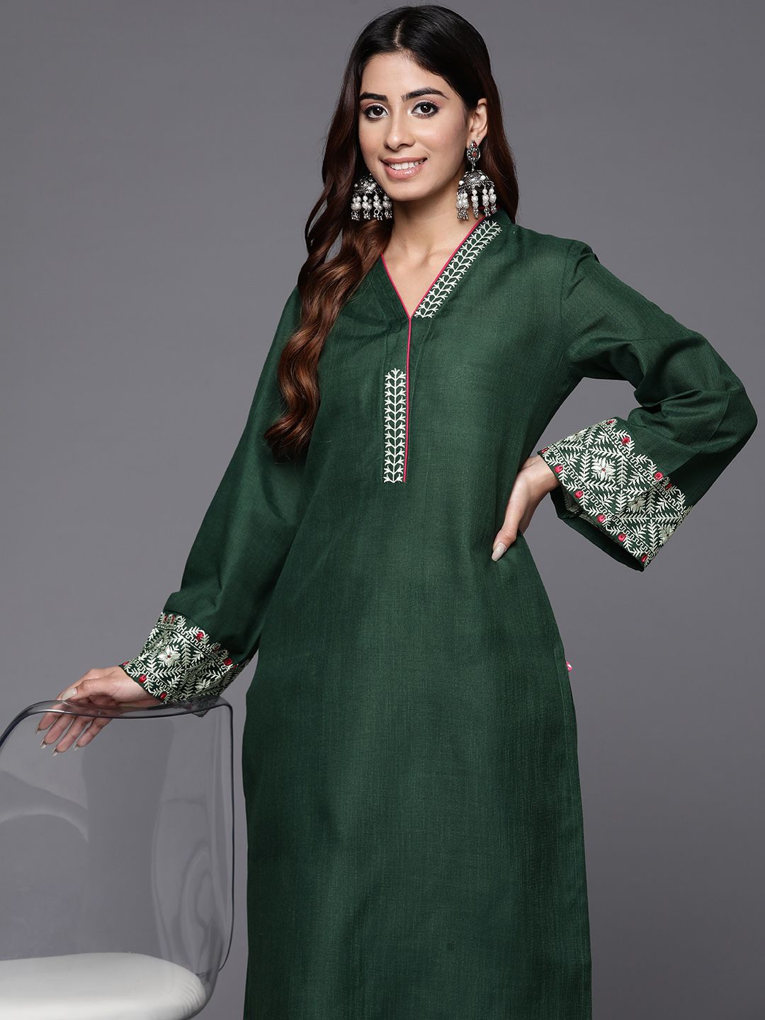 Varanga Embroidered Thread Work Kurta with Trousers