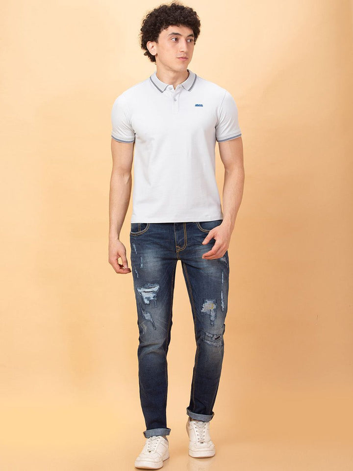 Being Human Men Slim Fit Mildly Distressed Heavy Fade Stretchable Jeans
