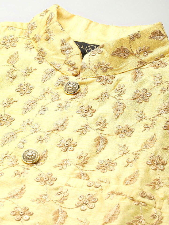 SOJANYA Men Green Ethnic Motifs Embroidered Thread Work Kurta with Churidar