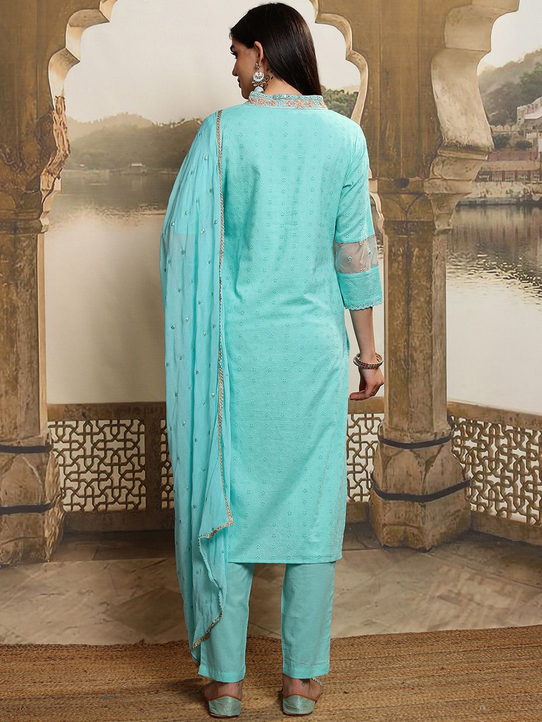 Vishudh Women Ethnic Motifs Embroidered  Thread Work Kurta with Trousers & With Dupatta