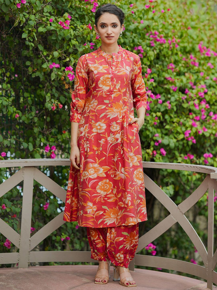 Libas Abstract Printed Regular Kurta with Salwar