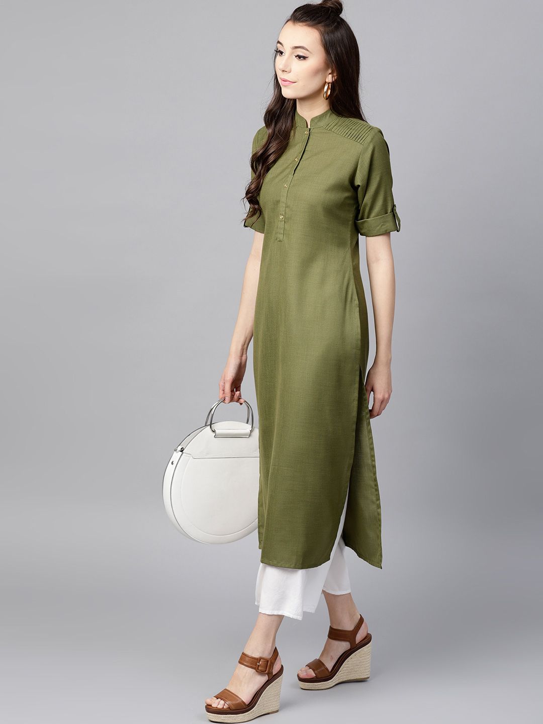 Gerua By Libas Women Olive Green Solid Straight Kurta
