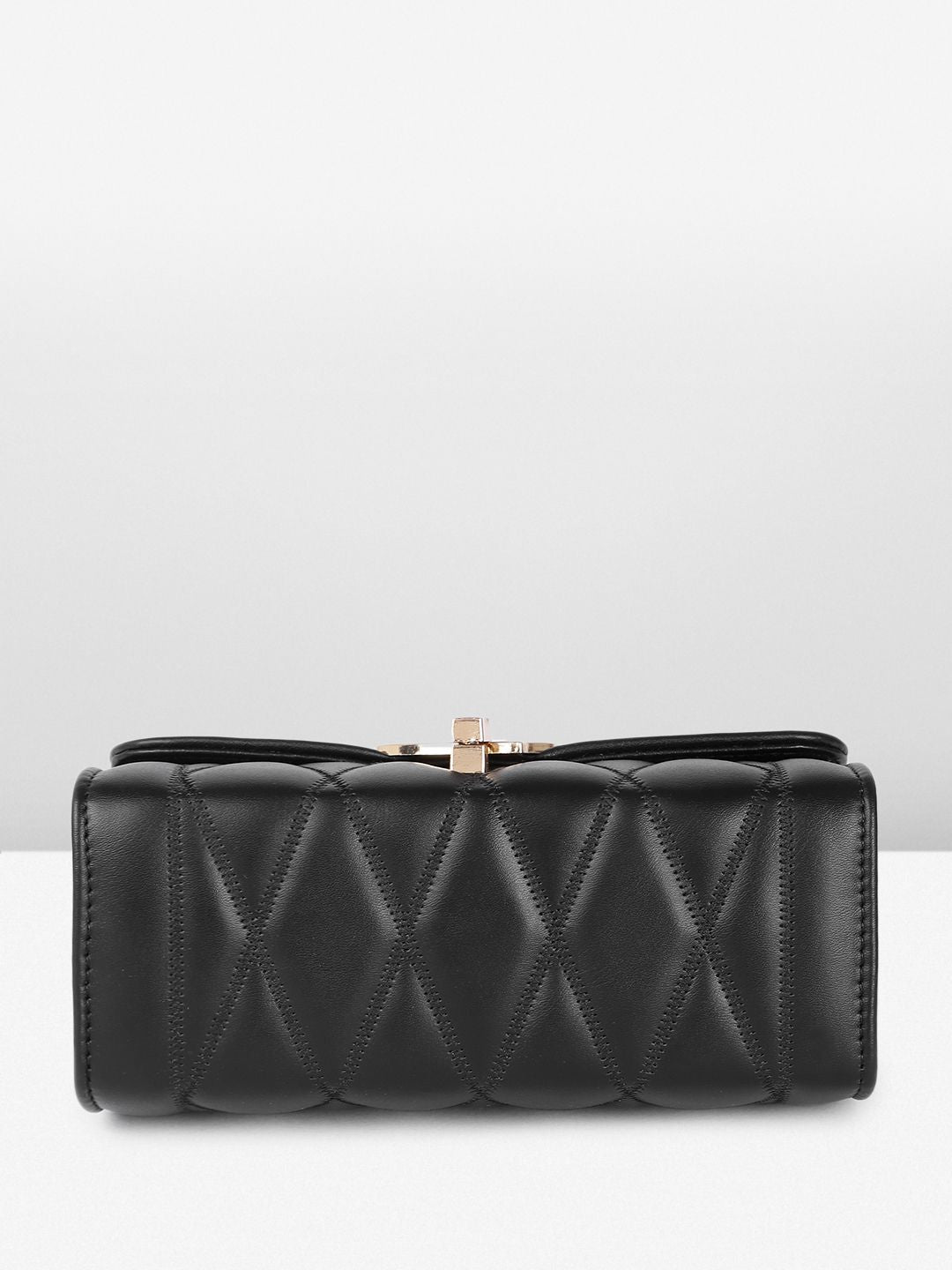 DressBerry Quilted Shoulder Bag