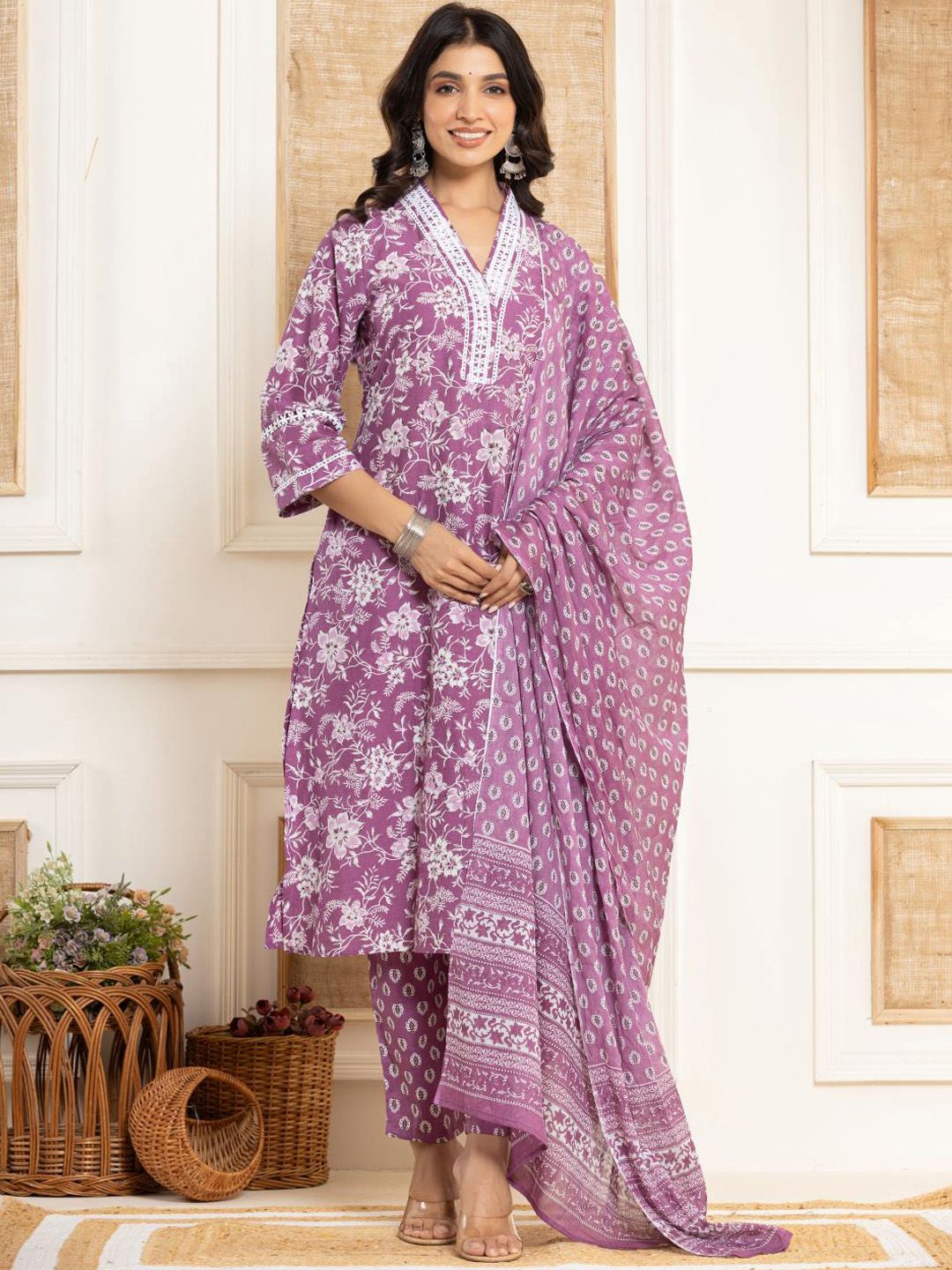 Varanga Floral Printed Regular Straight Kurta with Trouser & with Dupatta