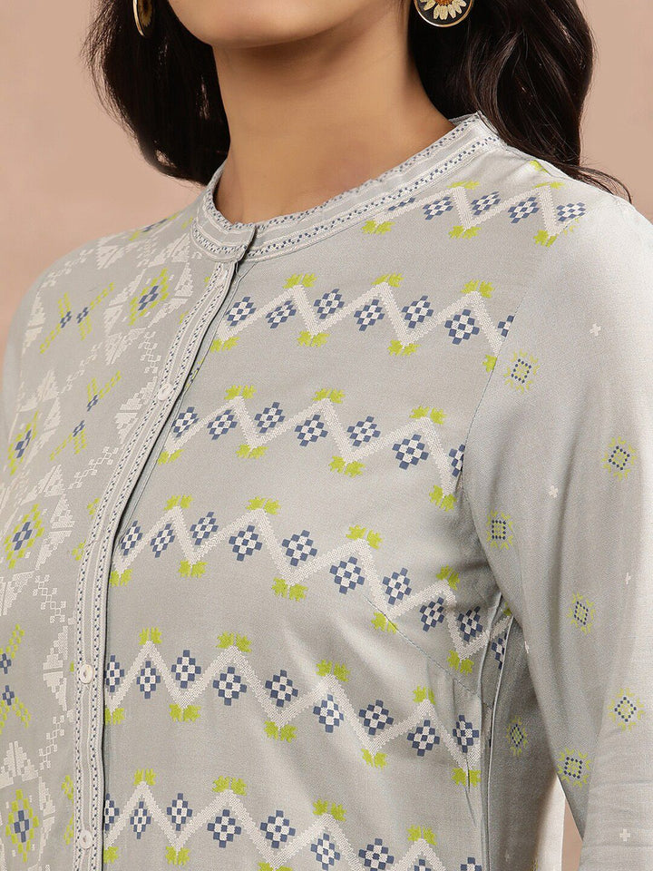 W Grey Geometric Printed Mandarin Collar Straight Kurta with Trousers