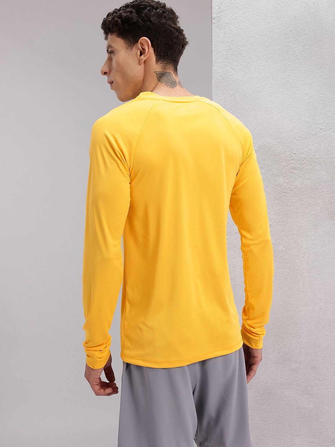 HRX by Hrithik Roshan Raglan Sleeves Training T-shirt