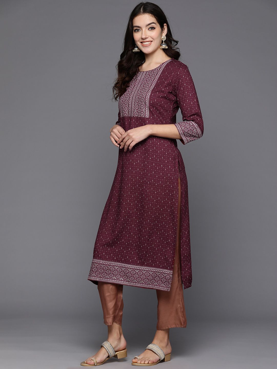 Indo Era Women Yoke Design Kurta