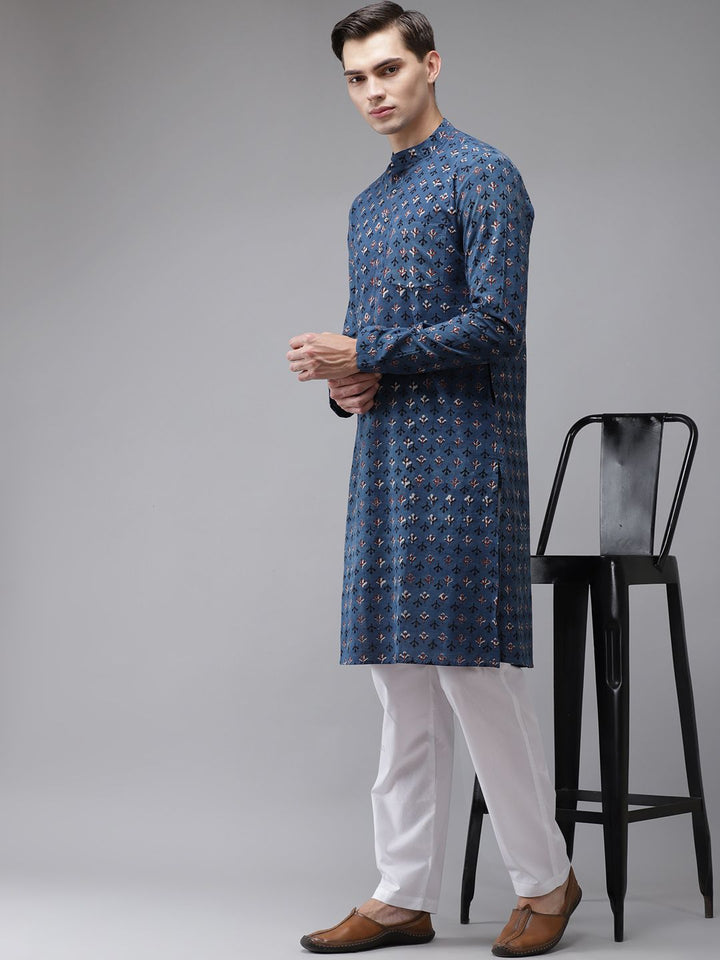 See Designs Men Blue Ethnic Motifs Printed Regular Pure Cotton Kurta with Pyjamas