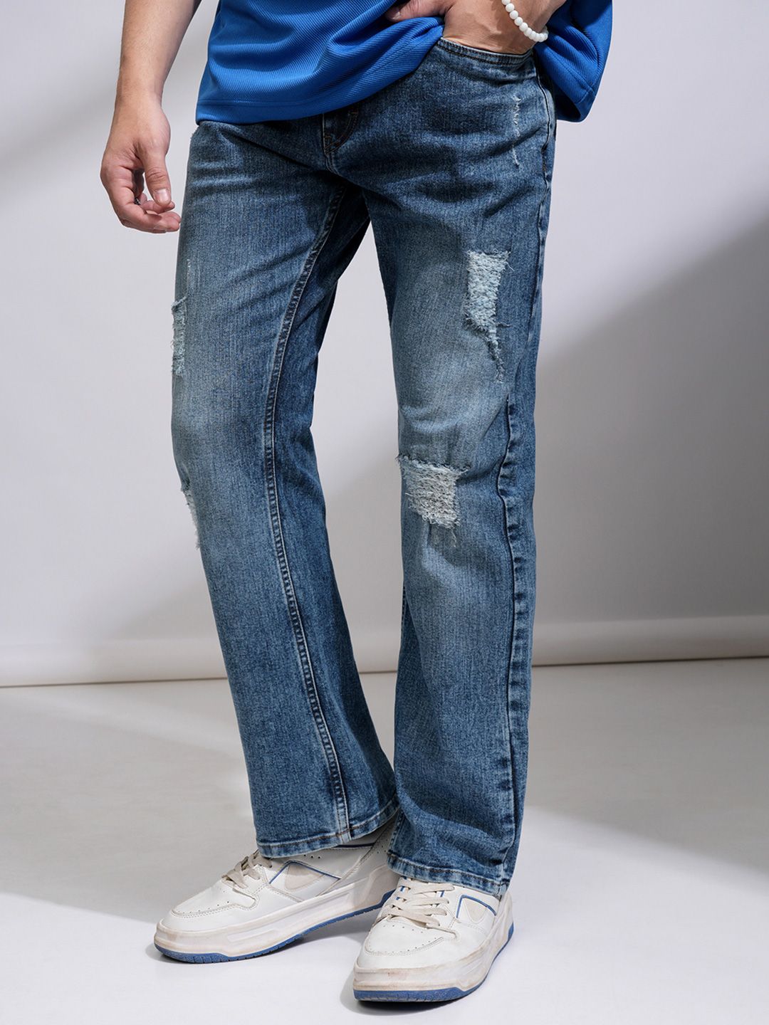 HIGHLANDER Men Bootcut Mid-Rise Light Fade Mildly Distressed Stretchable Jeans