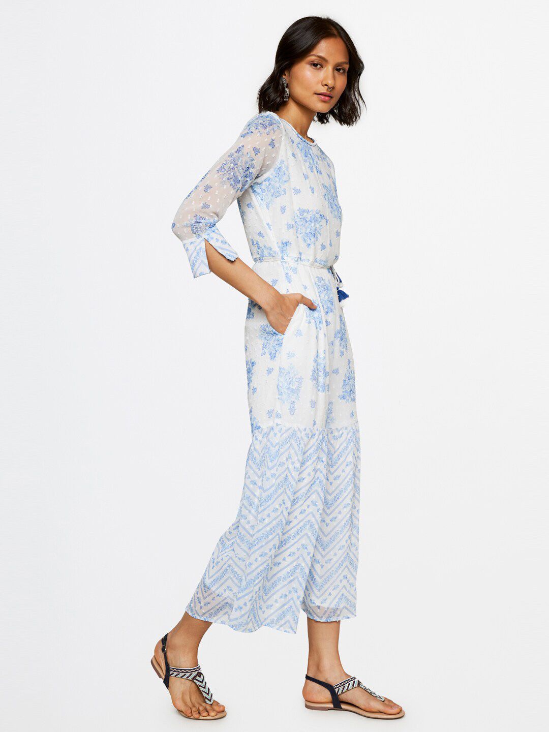 Global Desi Women Printed Round Neck Basic Jumpsuit