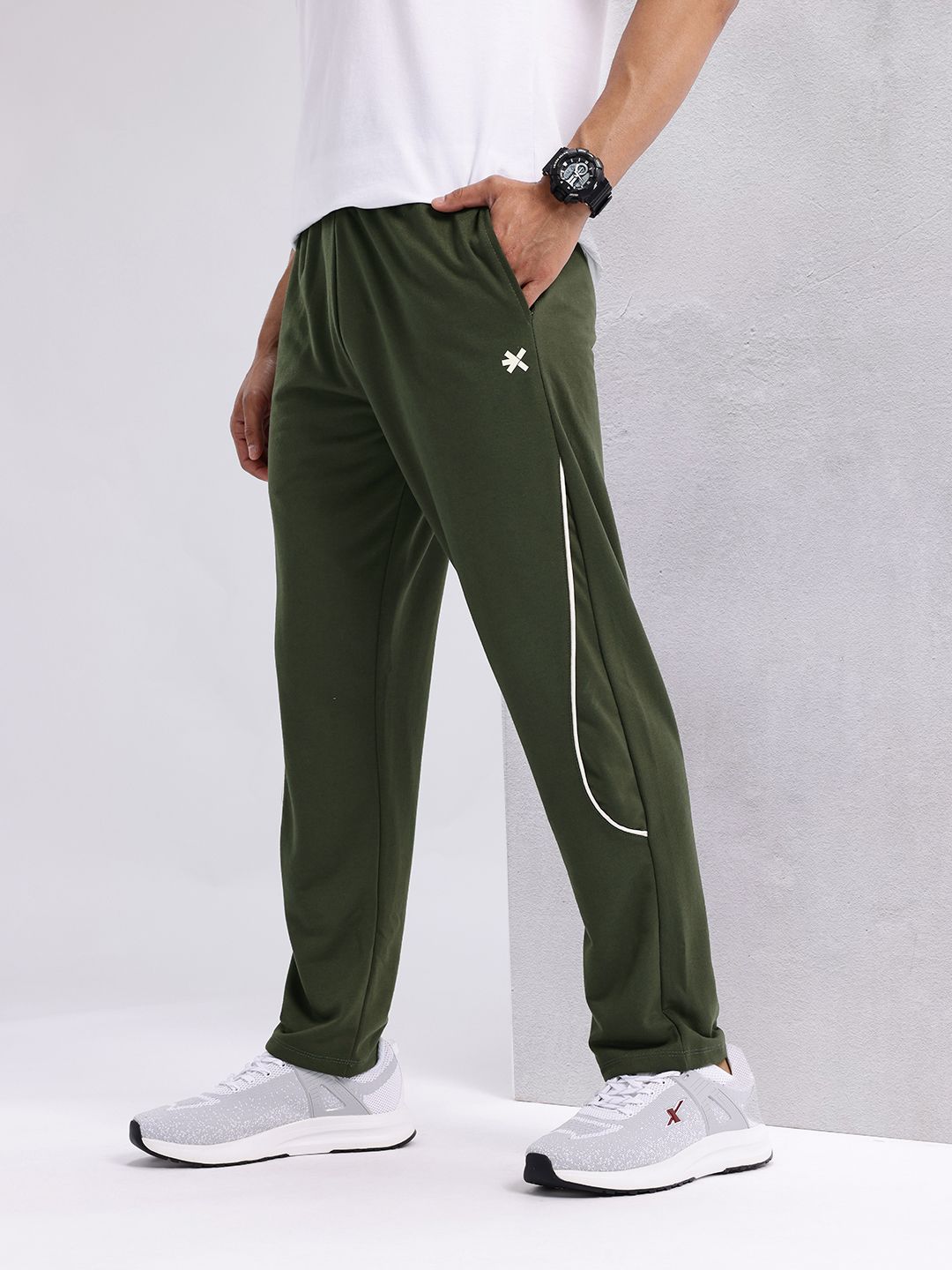 HRX by Hrithik Roshan Men Regular Fit Track pants