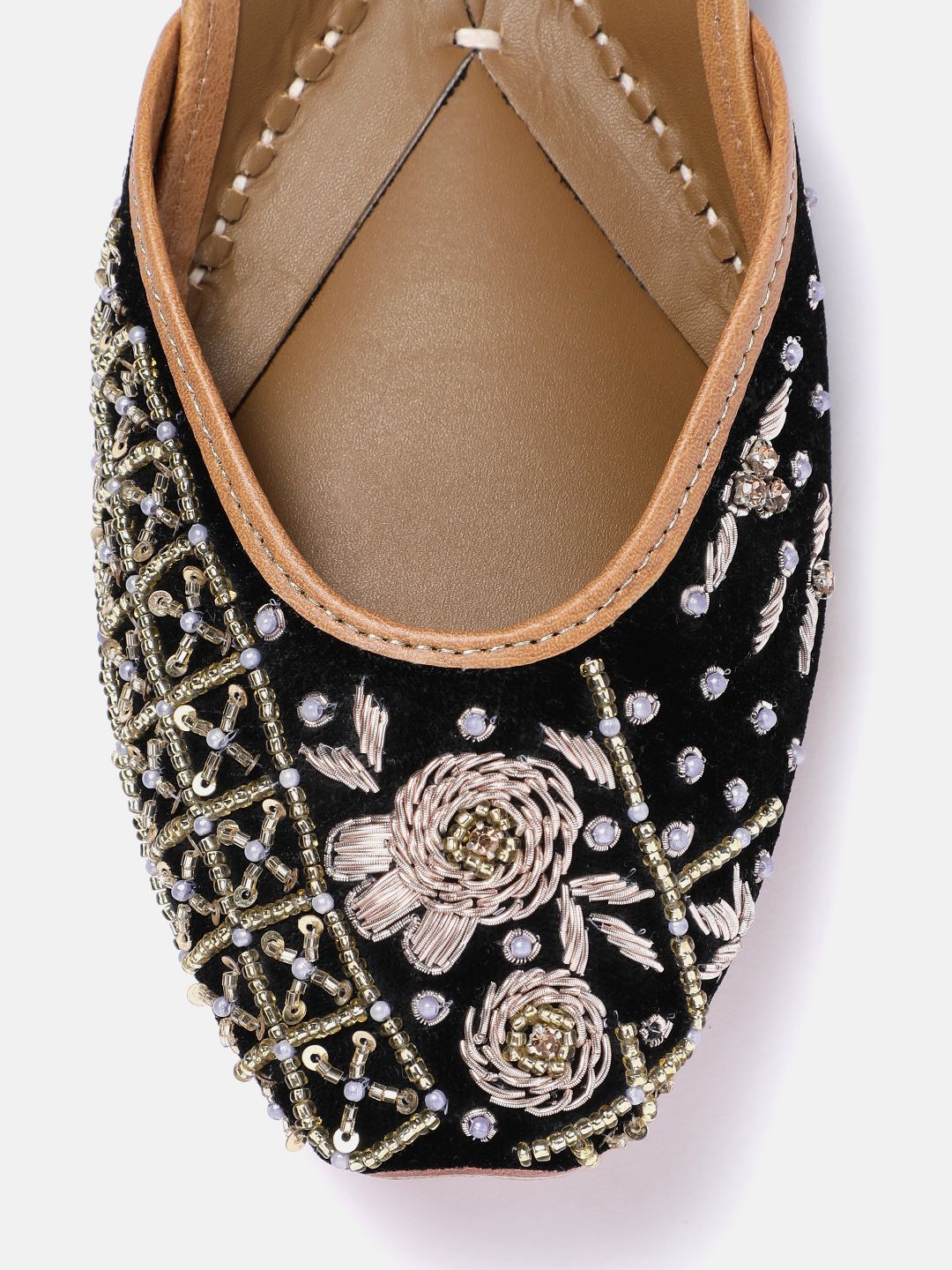 House of Pataudi Leather Embellished Ethnic Mojaris
