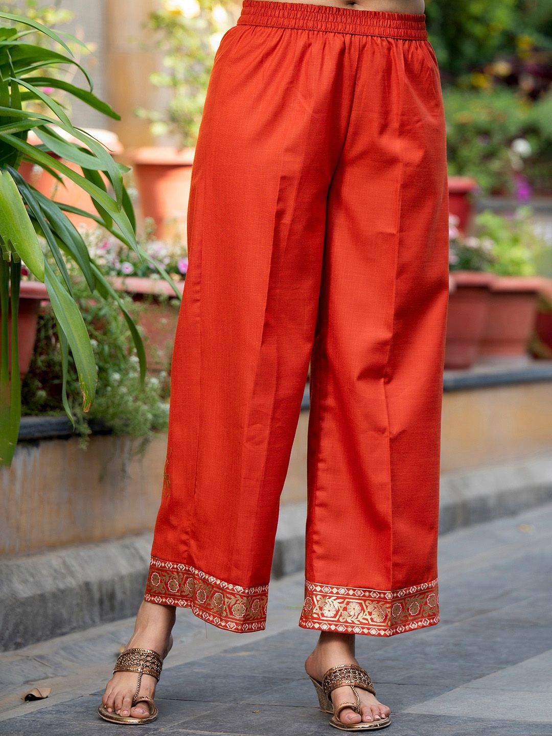 Vishudh Ethnic Motifs Yoke Design Regular Thread Work Kurta with Palazzo & Dupatta