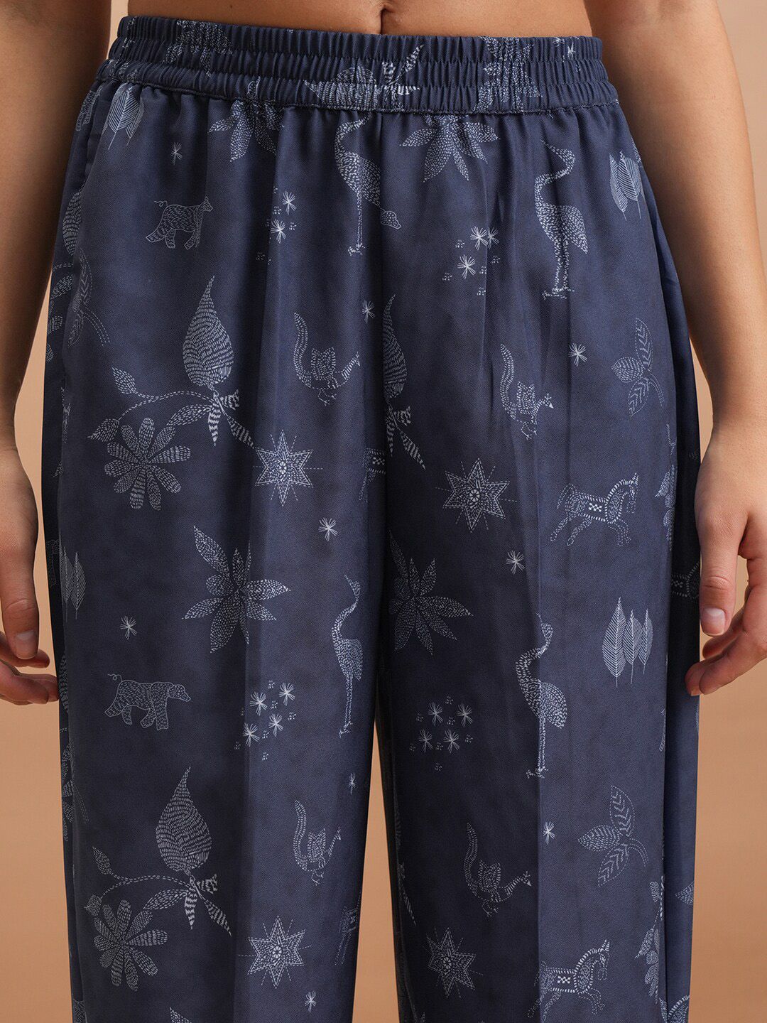 Vishudh Printed Round Neck Short Sleeves Tunic with Trousers