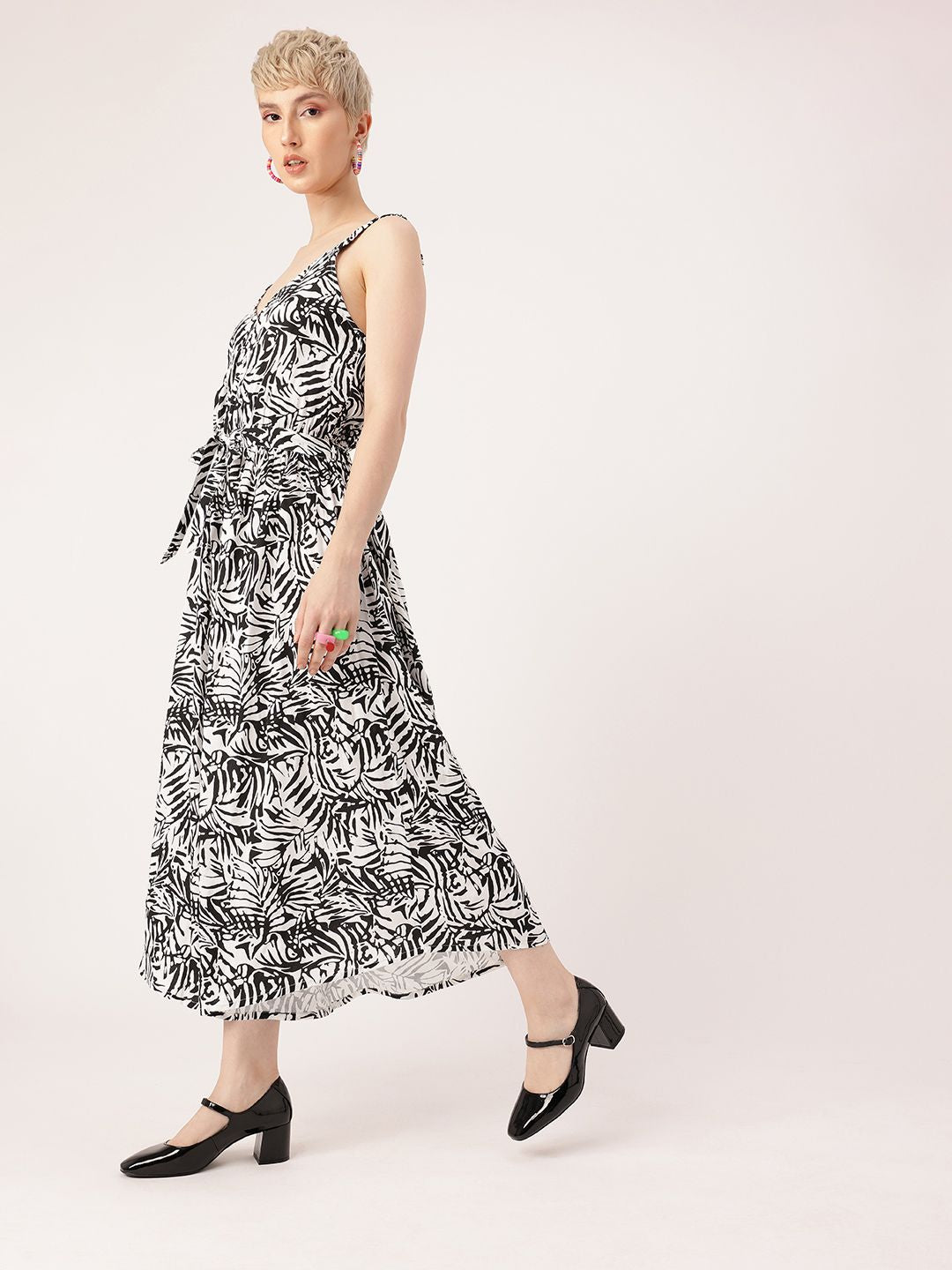 DressBerry Monochrome Tropics Cinched Waist Cropped Jumpsuit