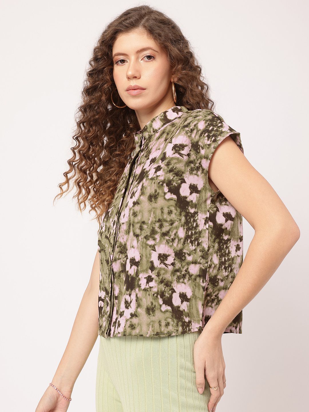 DressBerry Cozy Couture Printed Band Collar Shirt Style Top
