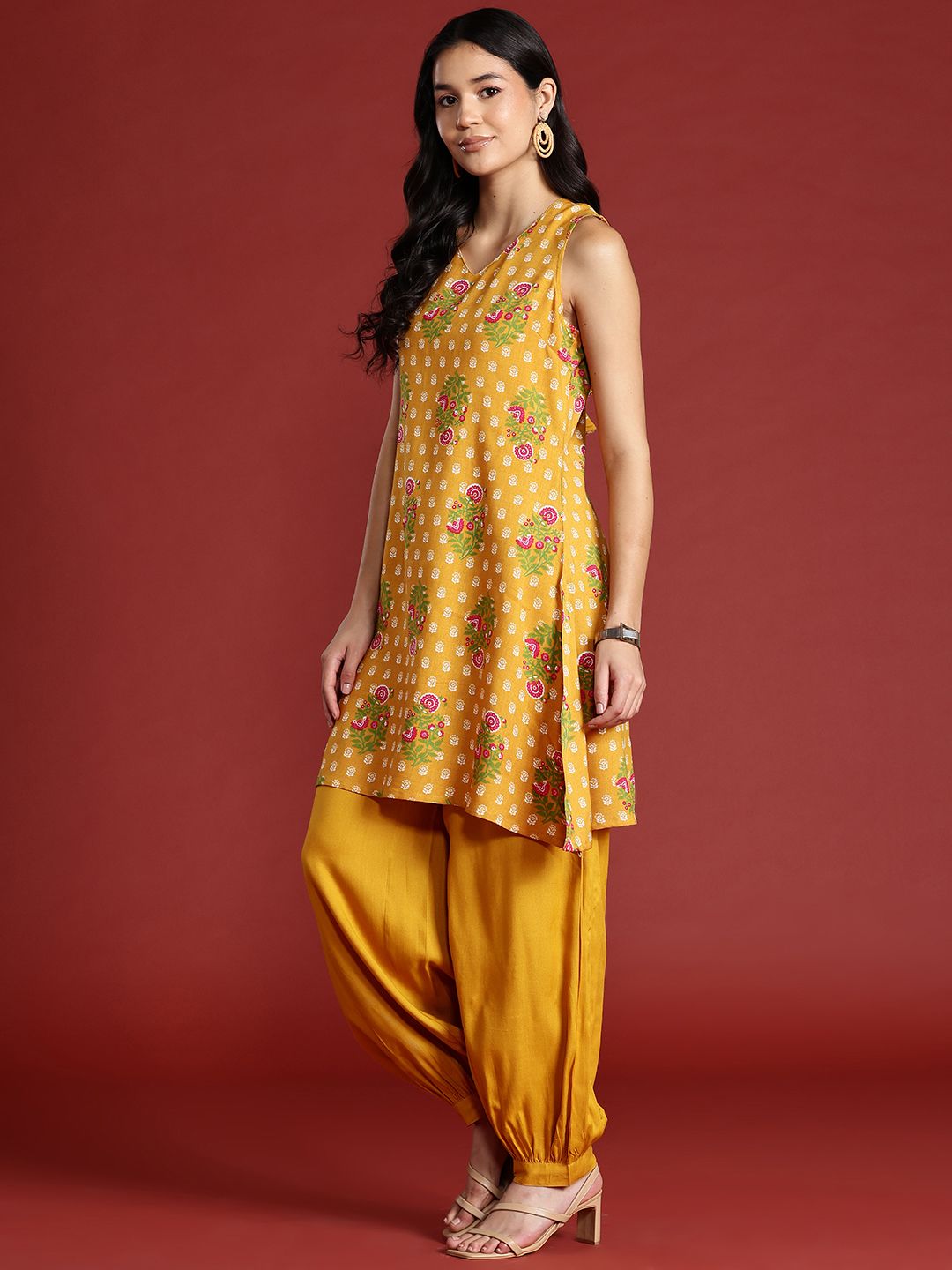 Anouk Floral Printed Kurta with Salwar