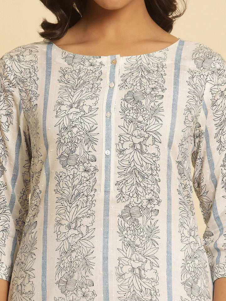 W Floral Printed Round Neck Straight Kurta With Trouser
