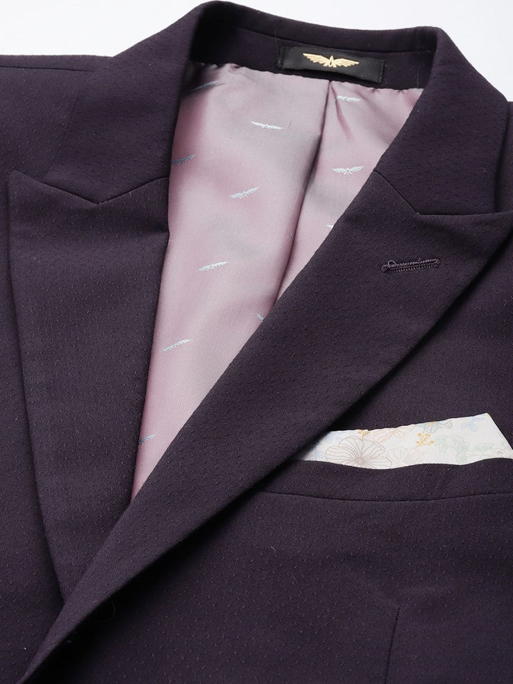 Park Avenue Super Slim Fit Self Design Notched Lapel Single-Breasted 3 Piece Suits