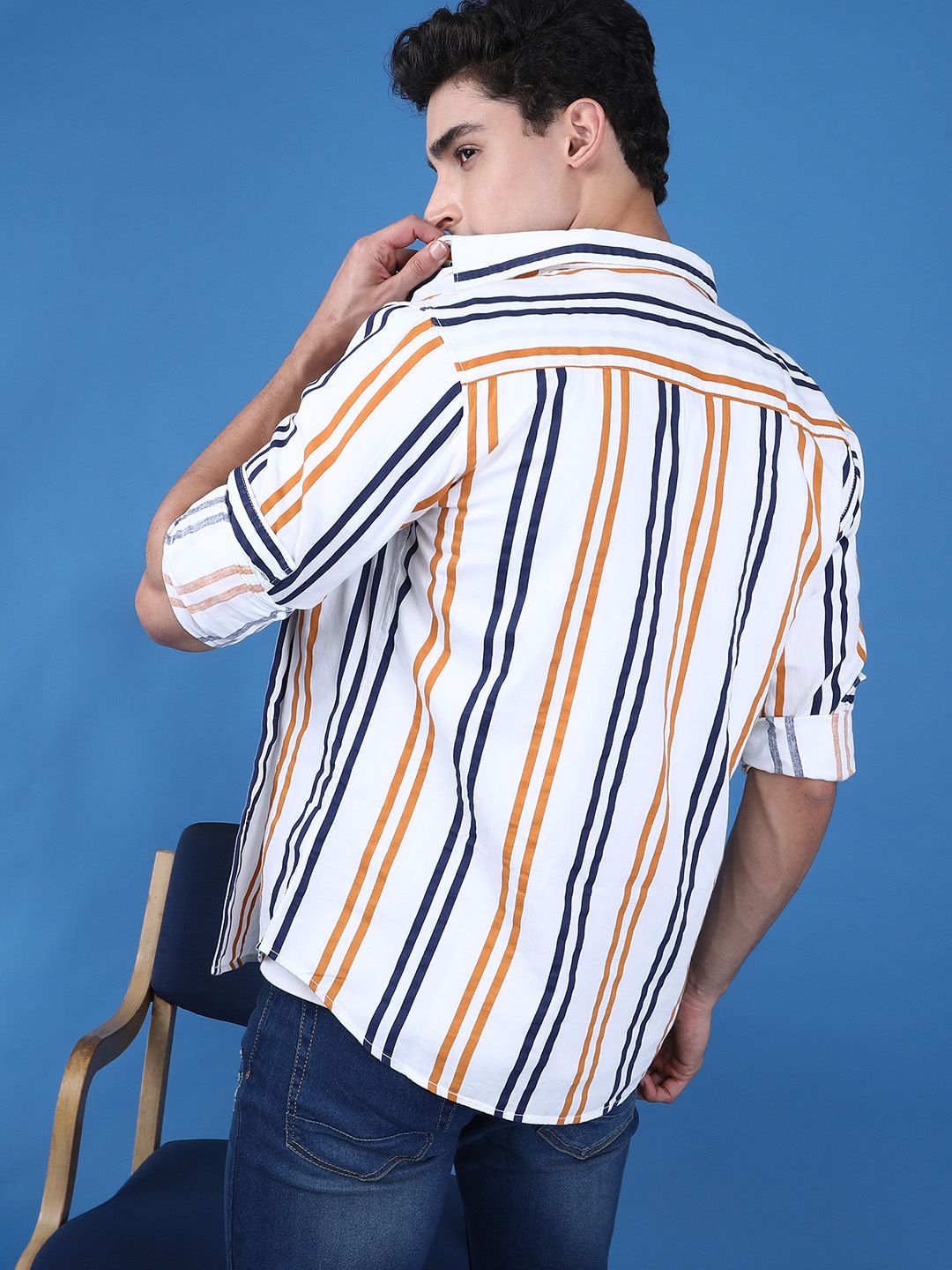The Indian Garage Co Men White & Mustard Yellow Slim Fit Striped Casual Shirt