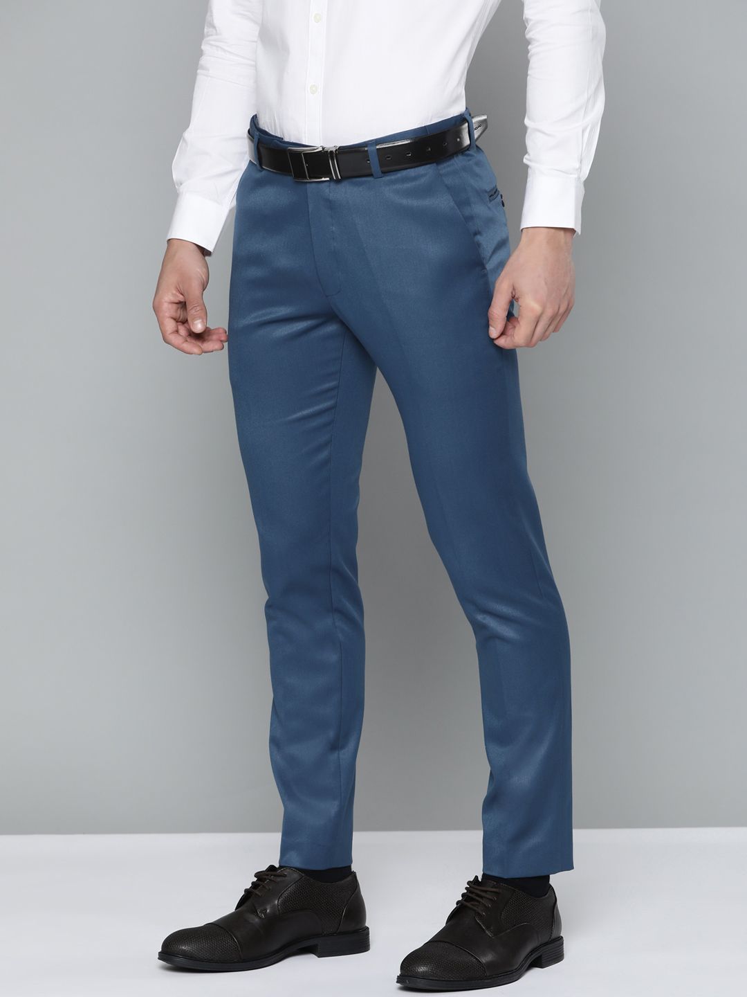 DENNISON Men Blue Solid Smart Auto Fit Waist Formal Trousers