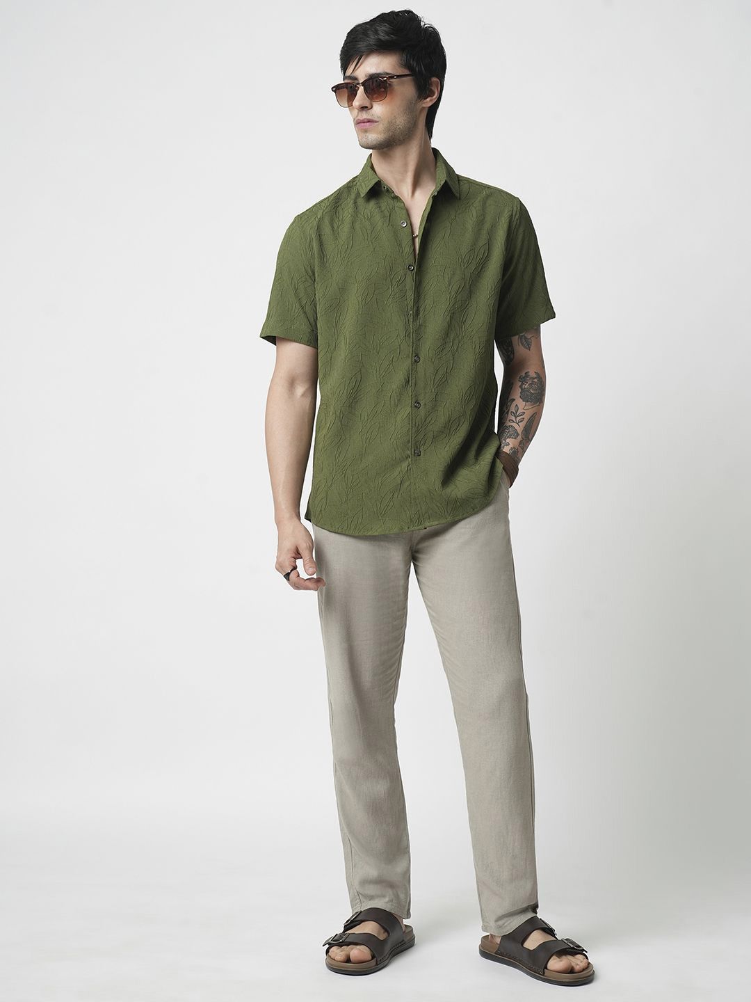 VASTRADO Men Classic Spread Collar Textured Slim Fit Casual Shirt