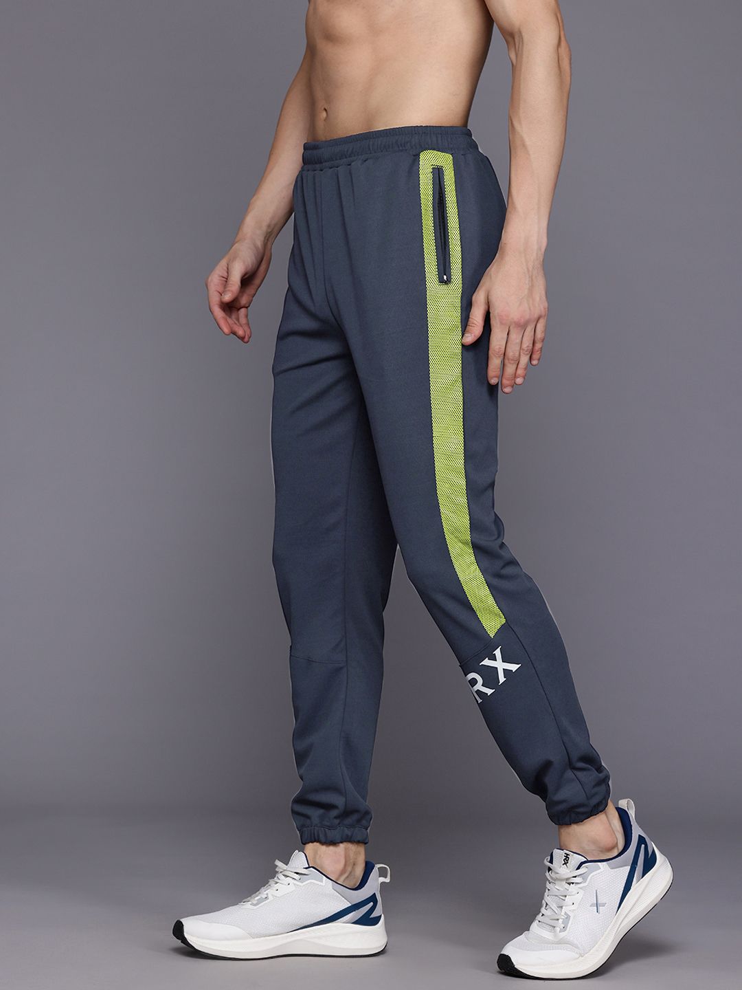HRX by Hrithik Roshan Men Side Stripes Rapid-Dry Training Joggers