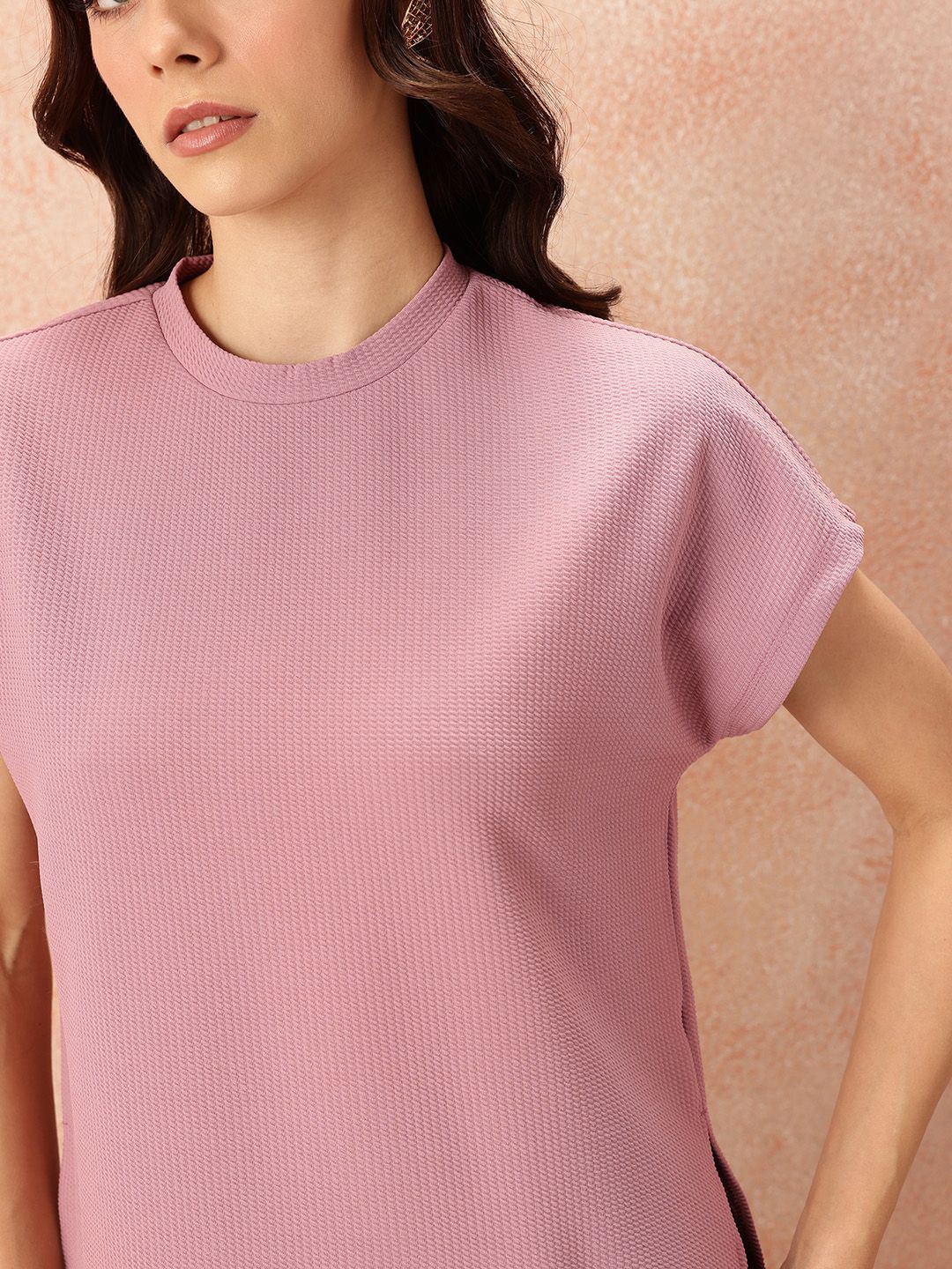 all about you Textured Extended Sleeves Top