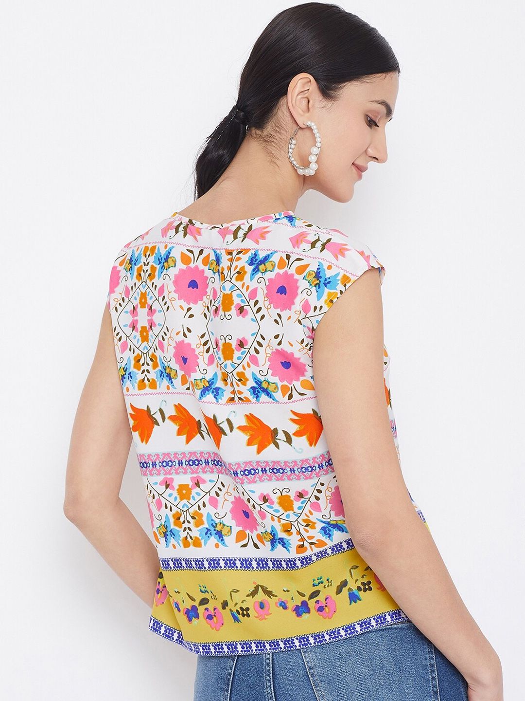 Berrylush Women White Printed Top